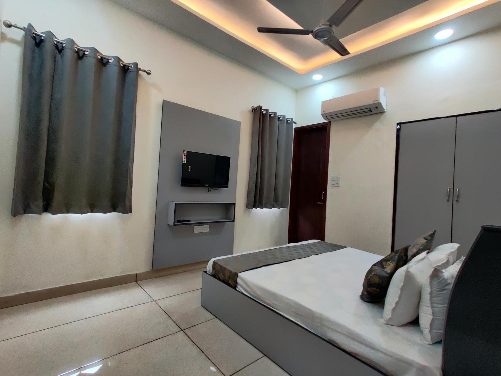 Himalya Boutique Home Stay Amritsar Exterior photo